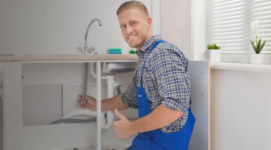 Nighttime Plumber in Pullman, MI